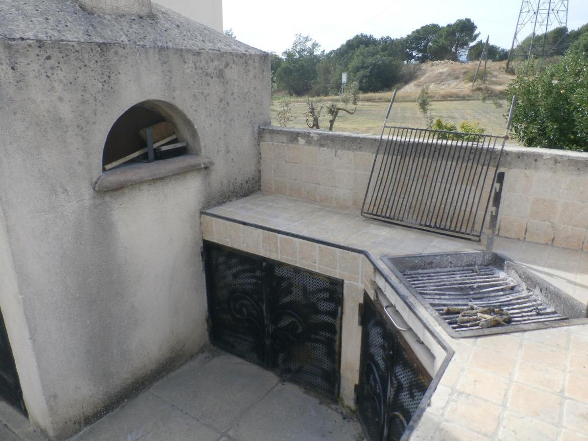 Villa Charmante A La Tour-D'Aigues Avec Piscine Privee 外观 照片